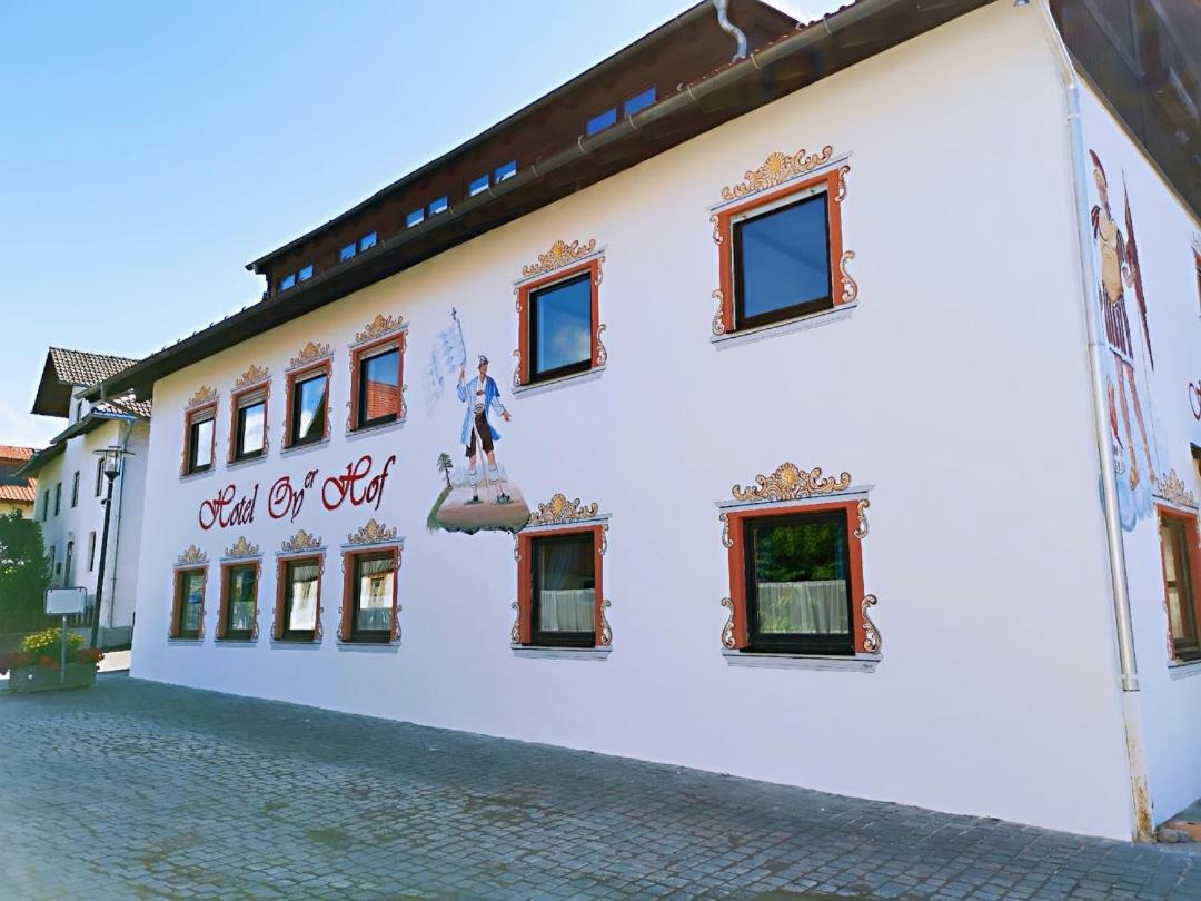 Oyer Hof - Selbst Service 3*